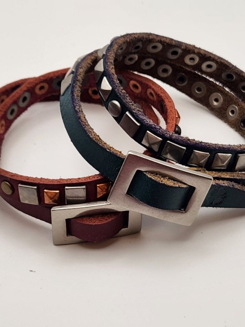 Unisex Lucky brand leather bracelets set of two red & turquoise GUC